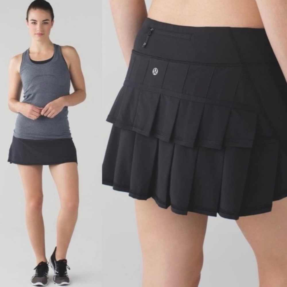 Lululemon Pace Setter Ruffle Skirt Skort Black Size 4 Regular